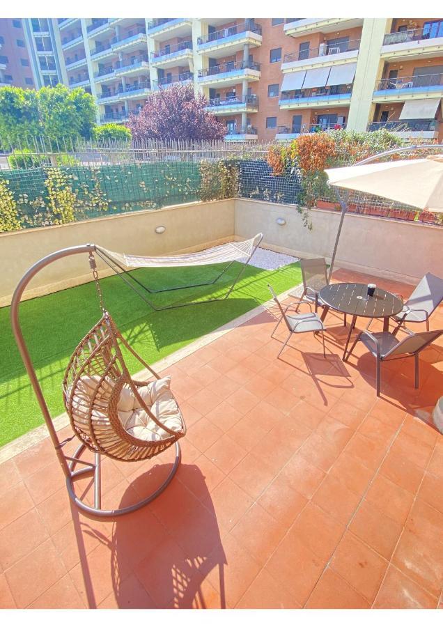 Sun Nest Apartment - Terrace & Garage Fiumicino Eksteriør billede